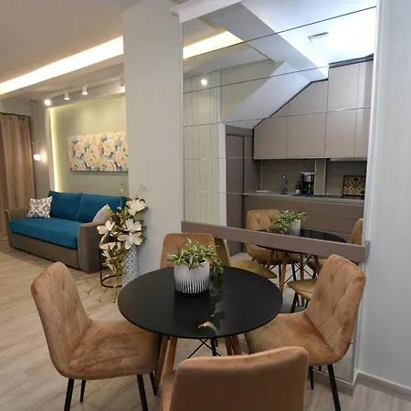 Chic Living 3 Kavala